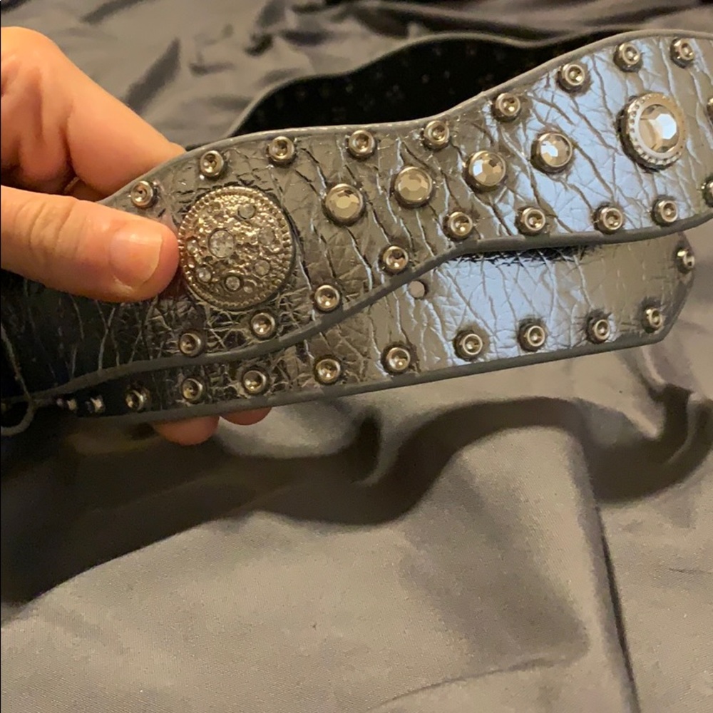 Belt - Picture 2 of 3